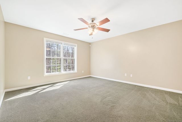 38 Brighton Park Way 38, Bloomfield, CT 06002