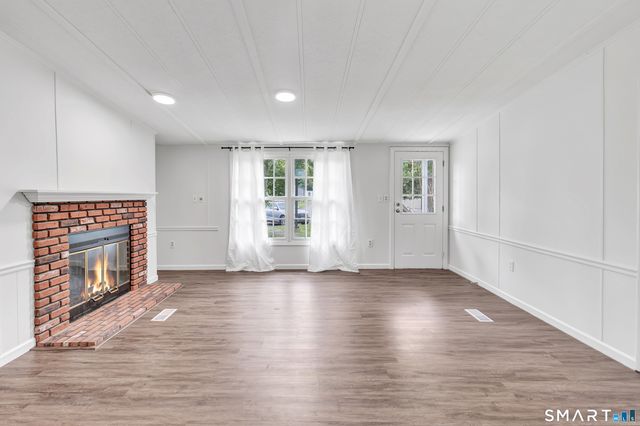 30 Crescent Park Road, Westport, CT 06880