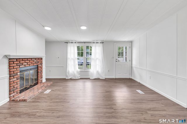 30 Crescent Park Road, Westport, CT 06880