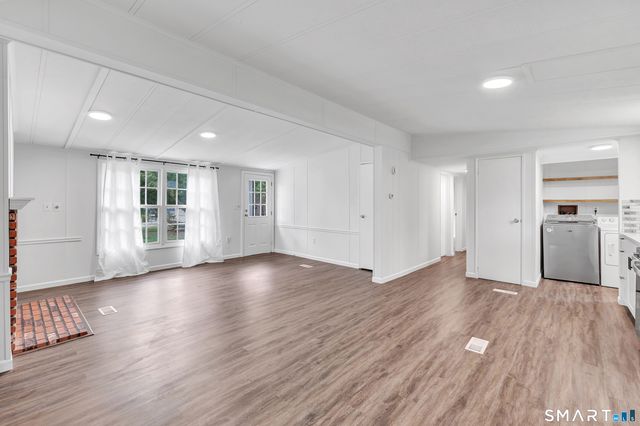 30 Crescent Park Road, Westport, CT 06880