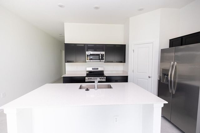 248 HAYLEY STREET, Winter Haven, FL 33884