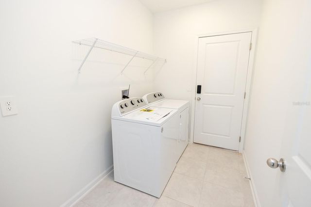 248 HAYLEY STREET, Winter Haven, FL 33884