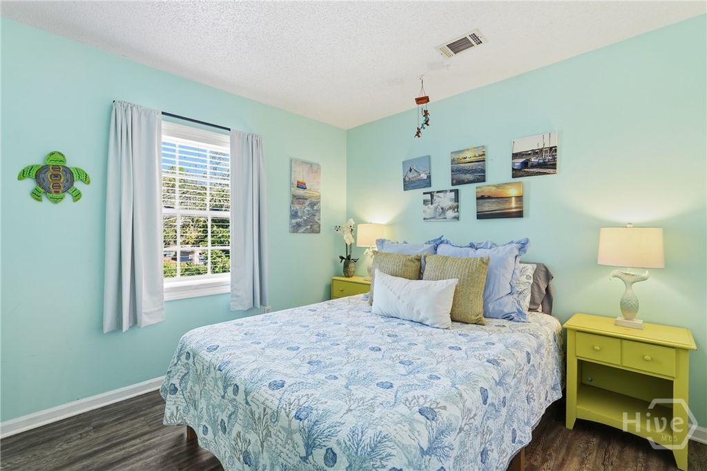 Image 19 of property listing at 3 Miller Avenue, Tybee Island, GA 31328