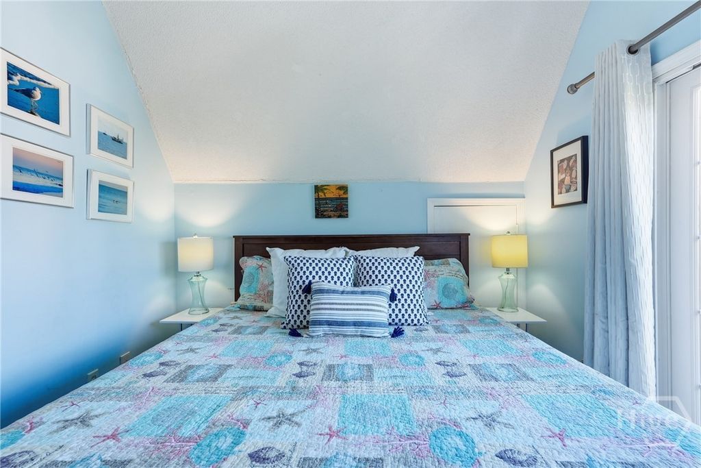 Image 33 of property listing at 3 Miller Avenue, Tybee Island, GA 31328
