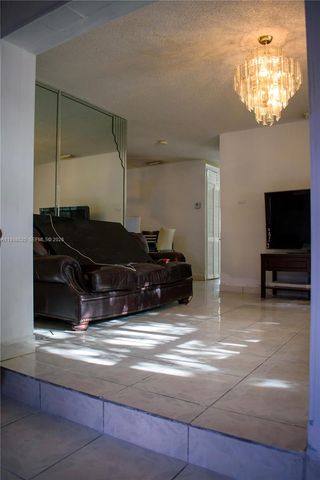 5349 W 14th Ln, Hialeah, FL 33012