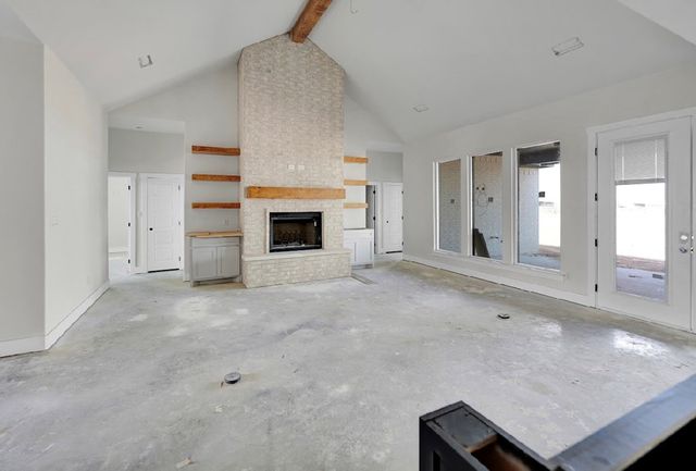 13715 E County Rd 113, Midland, TX 79706