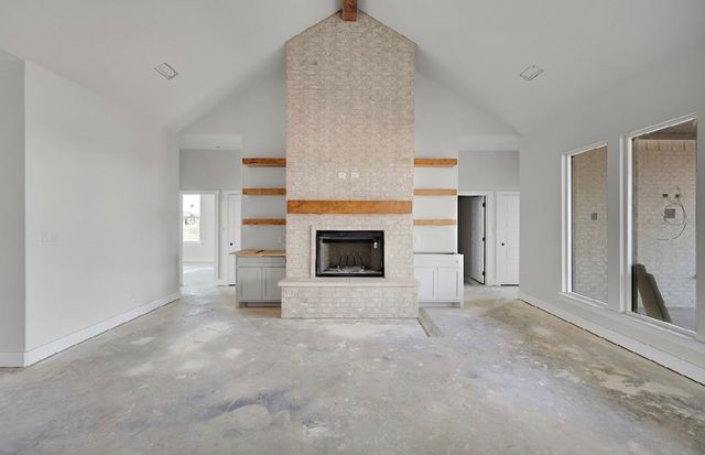 13715 E County Rd 113, Midland, TX 79706