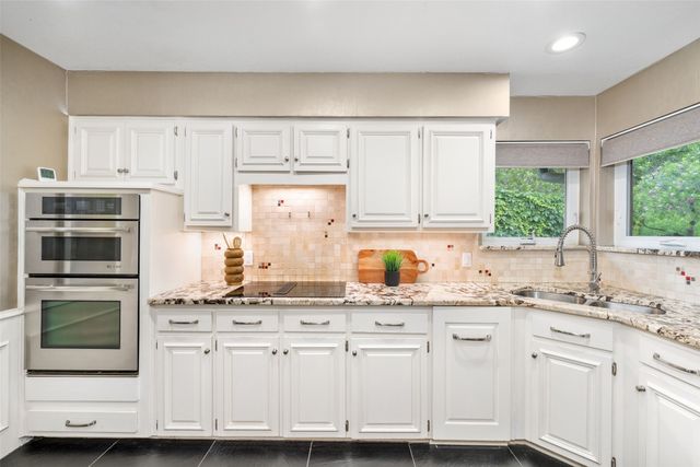 5209 Harbor Town Drive, Dallas, TX 75287