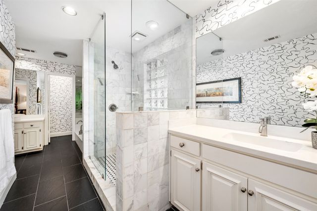 5209 Harbor Town Drive, Dallas, TX 75287