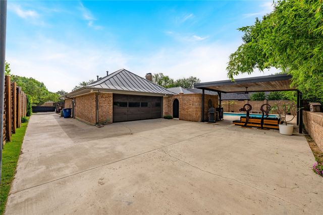 5209 Harbor Town Drive, Dallas, TX 75287