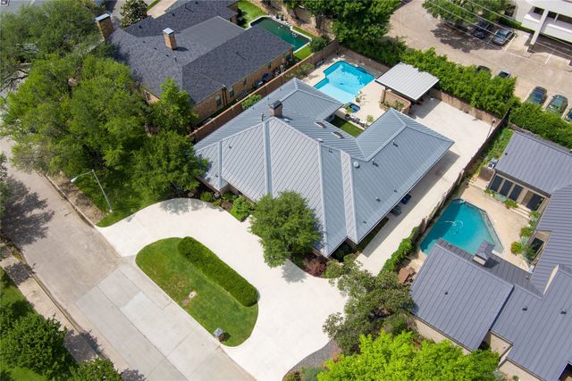 5209 Harbor Town Drive, Dallas, TX 75287