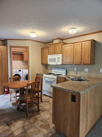 90 Honey Run Rd, Knowlton Twp., NJ 07825