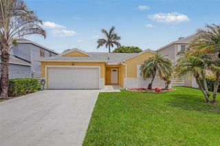 13765 SW 145th St, Miami, FL 33186