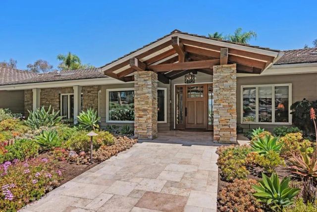 18081 Avenida Alondra, Rancho Santa Fe, CA 92067