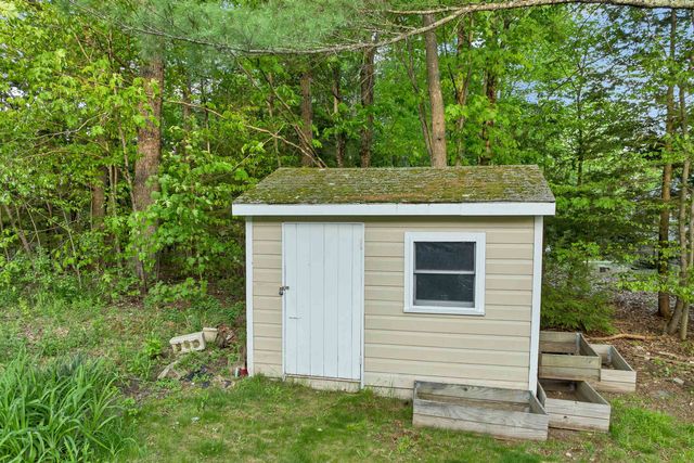19 Hillview Terrace, Farmington, NH 03835