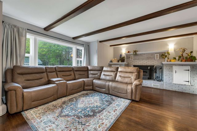 19 Hillview Terrace, Farmington, NH 03835