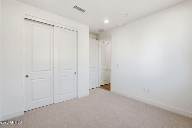 2121 W Sonoran Desert Drive 114, Phoenix, AZ 85085