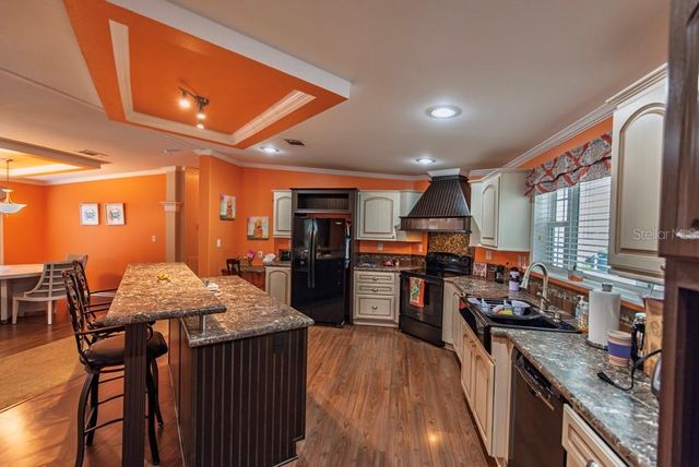 11 BRINK AVENUE, Punta Gorda, FL 33950