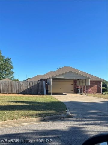 716 Lisa Lane, Van Buren, AR 72956