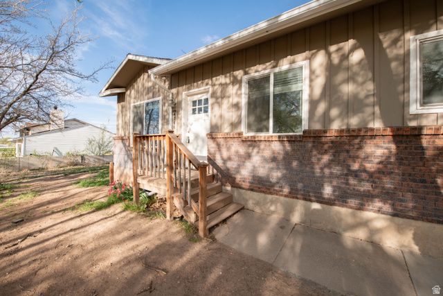 4766 N MULE TRAIN DR, Enoch, UT 84721