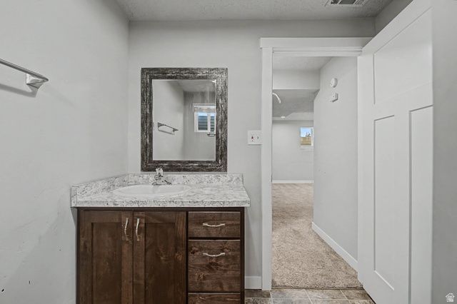 4766 N MULE TRAIN DR, Enoch, UT 84721