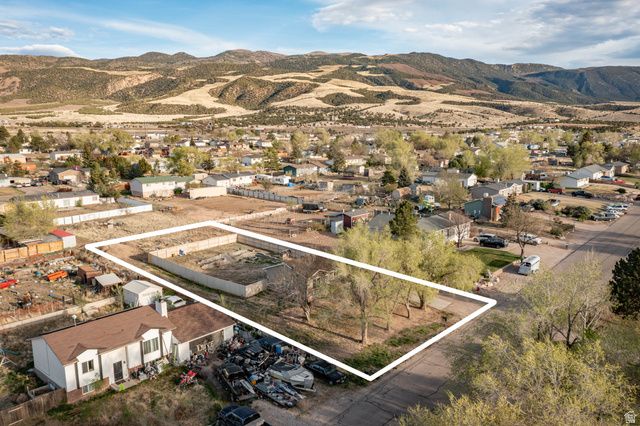 4766 N MULE TRAIN DR, Enoch, UT 84721