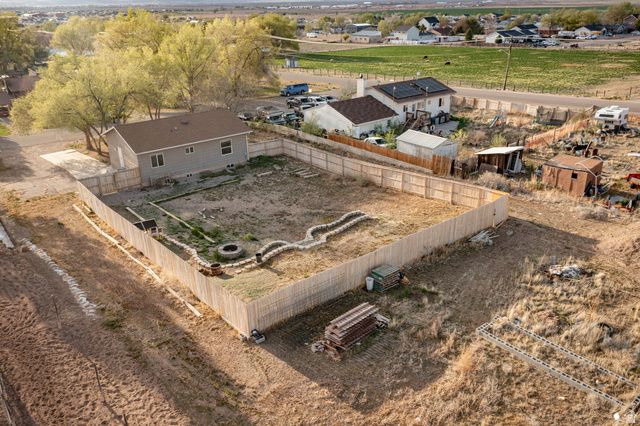 4766 N MULE TRAIN DR, Enoch, UT 84721