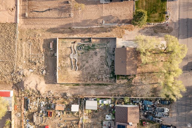 4766 N MULE TRAIN DR, Enoch, UT 84721