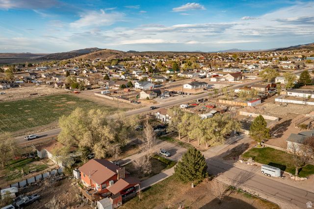 4766 N MULE TRAIN DR, Enoch, UT 84721