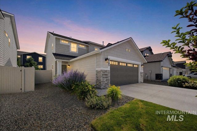 2765 E Jasmine St, Meridian, ID 83646