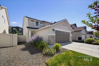 2765 E Jasmine St, Meridian, ID 83646