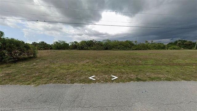 2321 NE 17th ST, Cape Coral, FL 33909