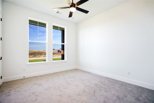 6440 Mcchesney Drive, Midlothian, TX 76065