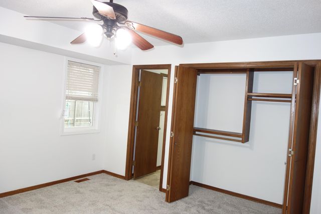 10317 E Countryside, Wichita, KS 67207