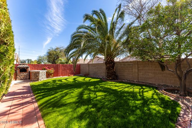3537 W TINA Lane, Glendale, AZ 85310
