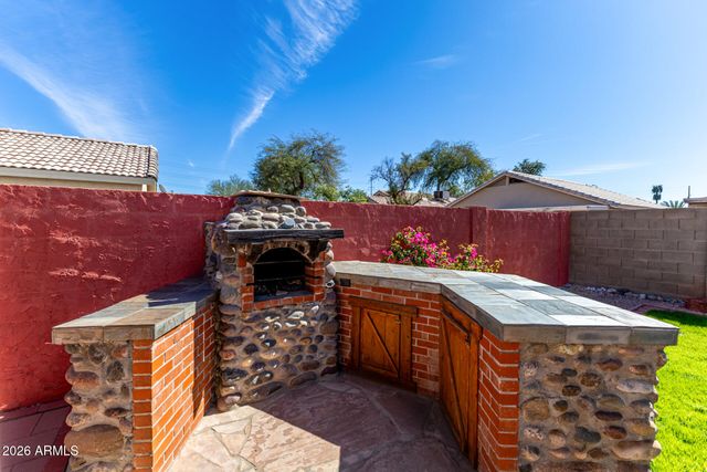 3537 W TINA Lane, Glendale, AZ 85310