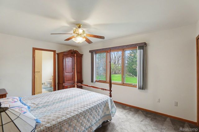 4091 Jacquelynn Court, Oakland Charter Township, MI 48306