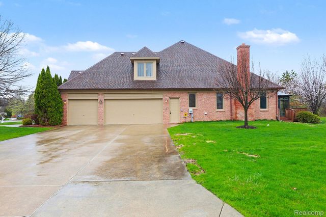4091 Jacquelynn Court, Oakland Charter Township, MI 48306