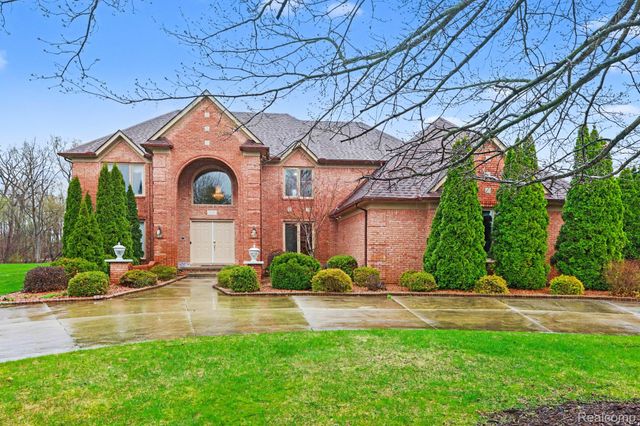 4091 Jacquelynn Court, Oakland Charter Township, MI 48306