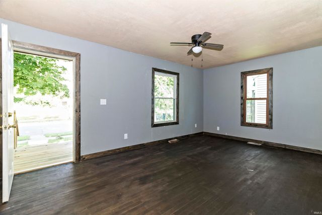 2807 S Nebraska Street, Marion, IN 46953