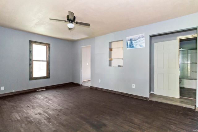 2807 S Nebraska Street, Marion, IN 46953