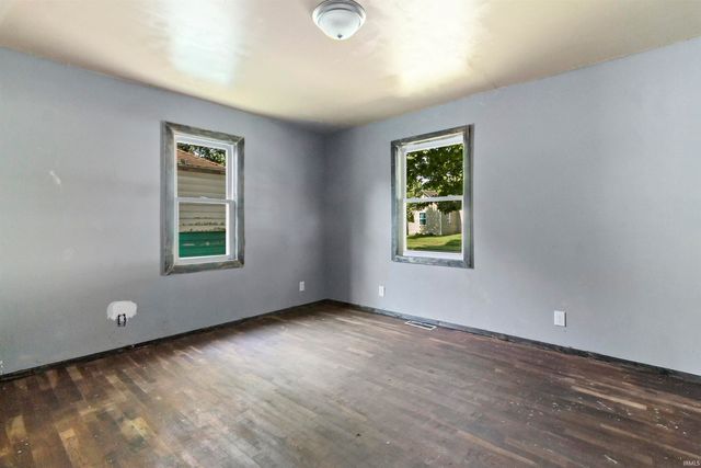 2807 S Nebraska Street, Marion, IN 46953