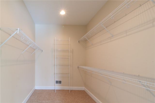 5563 Lakewood Trail, South Bristol, NY 14424