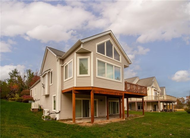 5563 Lakewood Trail, South Bristol, NY 14424