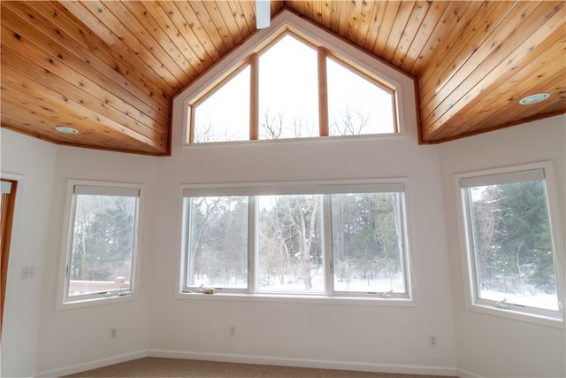 5563 Lakewood Trail, South Bristol, NY 14424