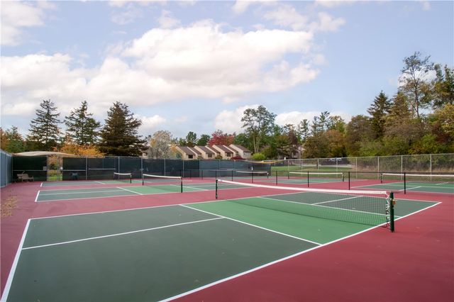 5563 Lakewood Trail, South Bristol, NY 14424