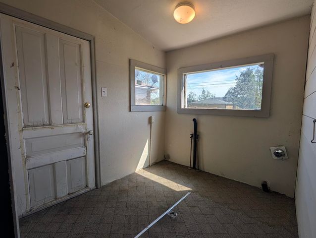 618 E Providence Ave, Spokane, WA 99207