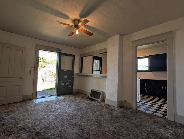 618 E Providence Ave, Spokane, WA 99207