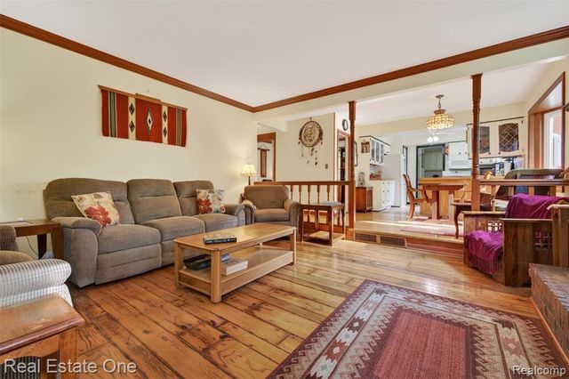 5466 Grange Hall Road, Holly, MI 48442