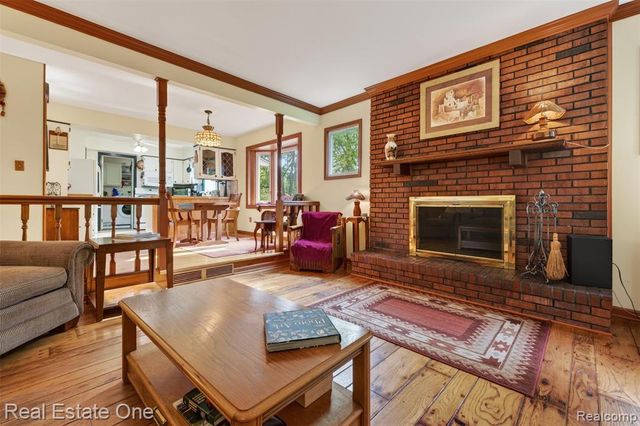 5466 Grange Hall Road, Holly, MI 48442